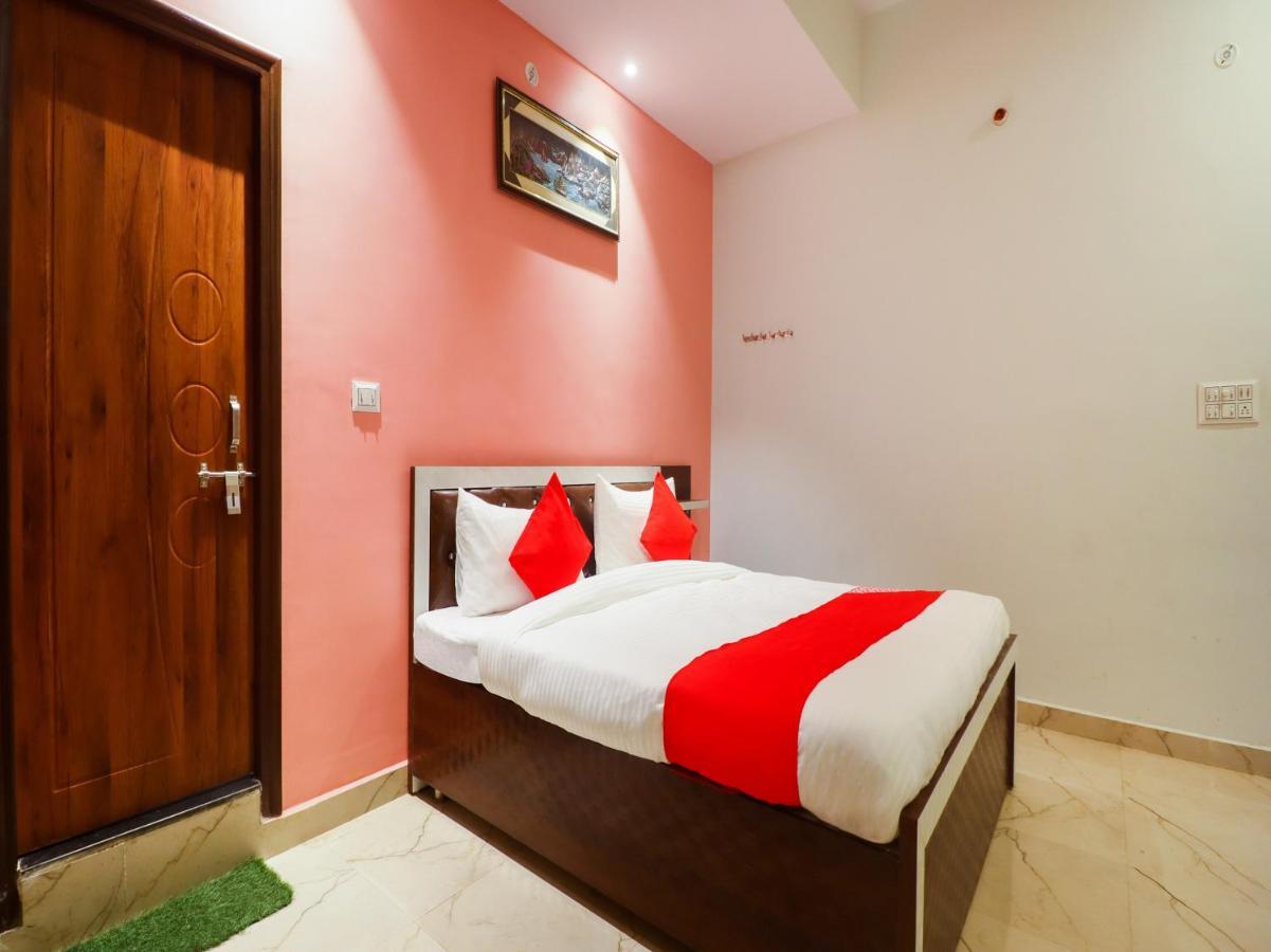 Oyo Lck1233 Rivaaj Palace Лакхнау Экстерьер фото